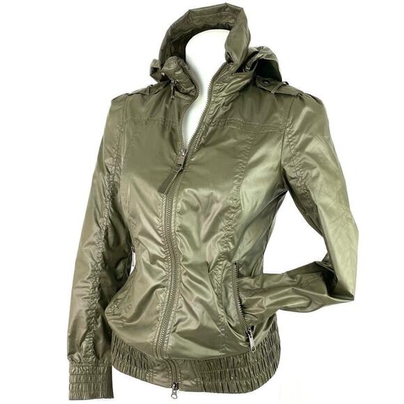 MACKAGE CAMO GREEN PACKABLE BOMBER RAIN JACKET SIZE XS - Picture 1 of 14